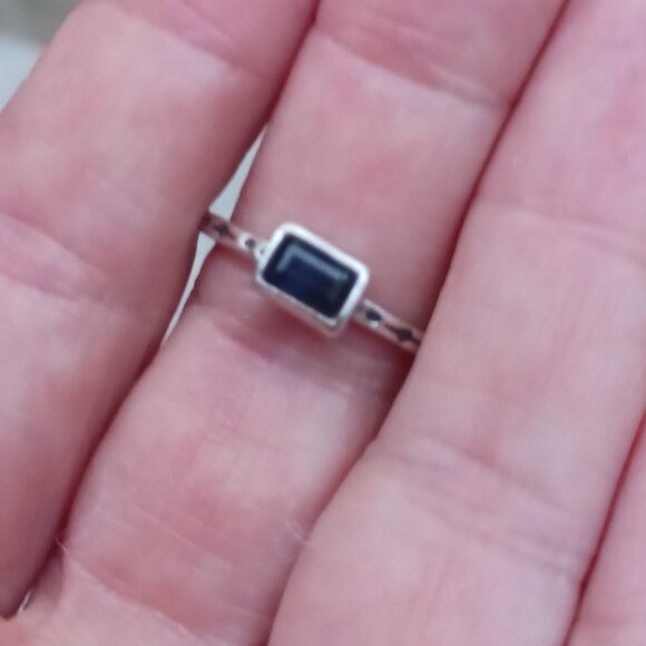 Vintage  Sundance Catalog Sterling Silver Iolite Ring - Picture 11 of 12